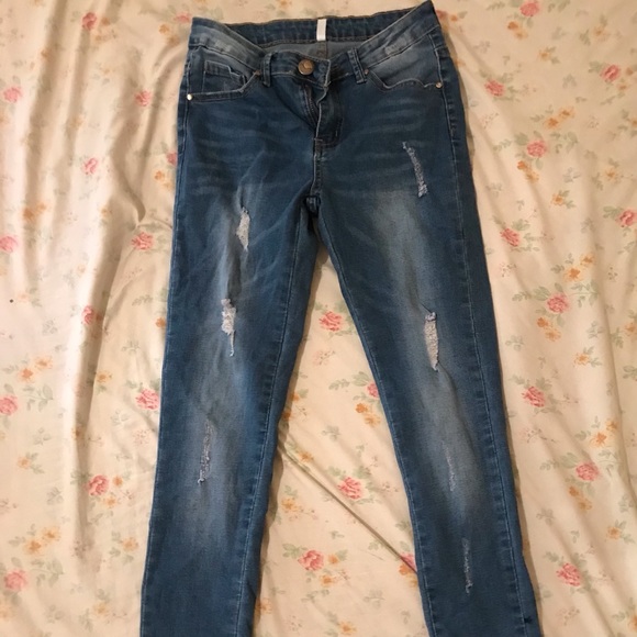 Jeans with zipper @ ankle - Picture 2 of 3